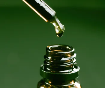 Magna G&T 30% CBD Olaj 3000mg | 10ml | MCT olajban 2.Kép